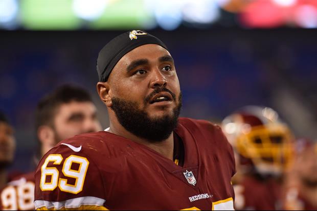 Giants Lineman A.J. Francis Goes Off On TSA After Spilling His Mom’s Ashes In His Bag