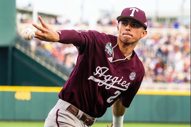 Texas A&M Books First-Ever Trip To The CWS Finals After Eliminating Florida, 6-0