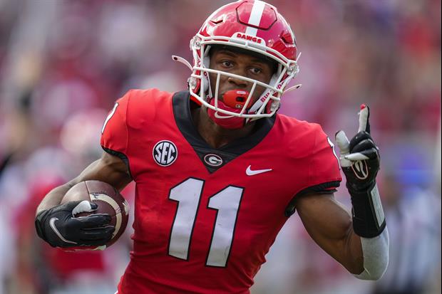 According to multiple reports, Georgia WR Arian Smith suffered a broken leg in practice on Wednesday