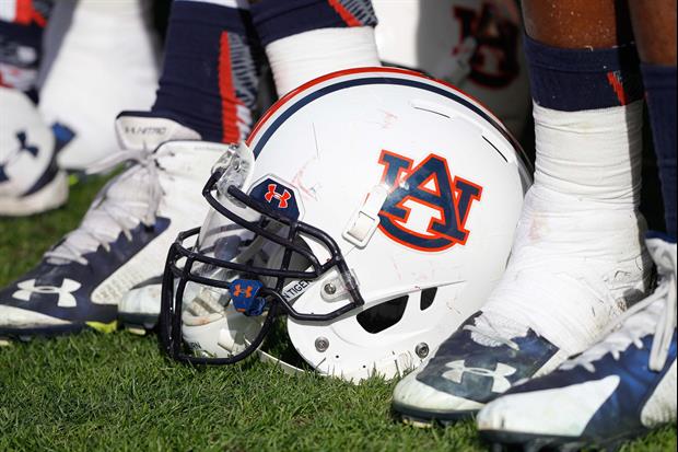 This Auburn Fan Says She Has Too Many Blue & Orange Outfits For The Season To Be Canceled