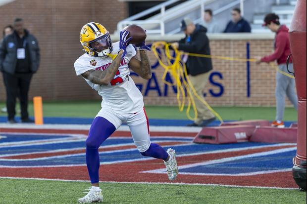 Watch: Barrion Brown Schools Texas Defender On The Way To A Deep TD Catch At Senior Bowl