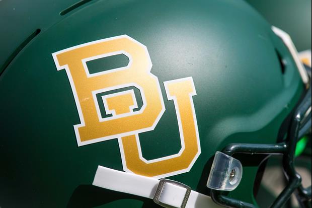 Baylor Basketball Had Players Run Football Routes On The Last Play To Seal The Win