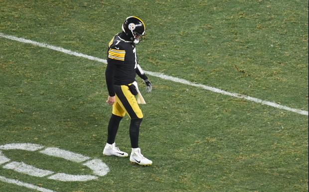 QB Ben Roethlisberger Was In Tears After Steelers Playoff Loss...................