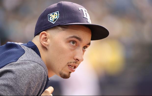 Tamp Bay Rays Pitcher Blake Snell Trades Baseball For Fan's Chicken Fingers, here's video