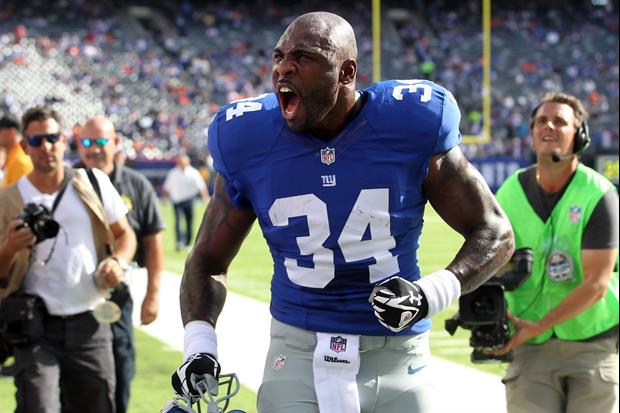 Former NFL RB Brandon Jacobs Hits Twitter Looking To Return To The NFL At Defensive End