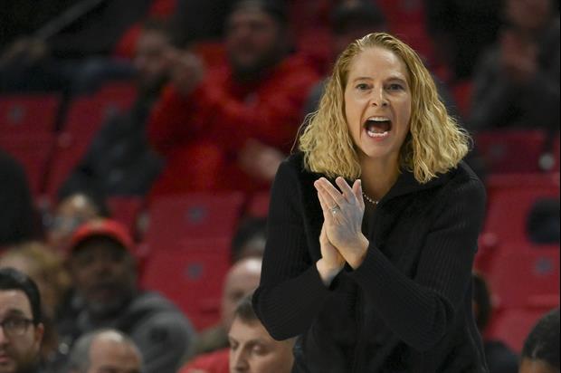 Maryland Head Coach Brenda Frese Gets Nose To Nose With Player To Hype Her Up