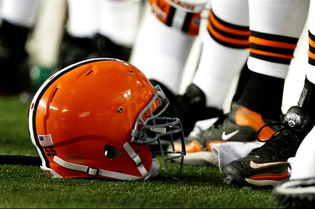 Browns Put Locked Fridges Of Free Beer In 10 Cleveland Bars To Be Unlocked After 1st Win