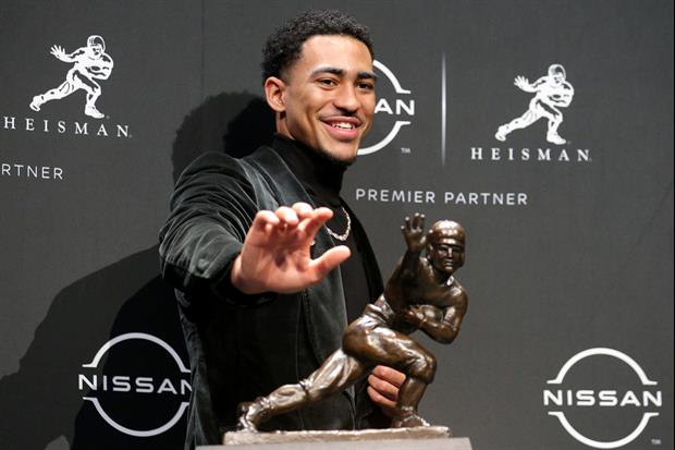ESPN Names 6 Favorites For 2022 Heisman Trophy