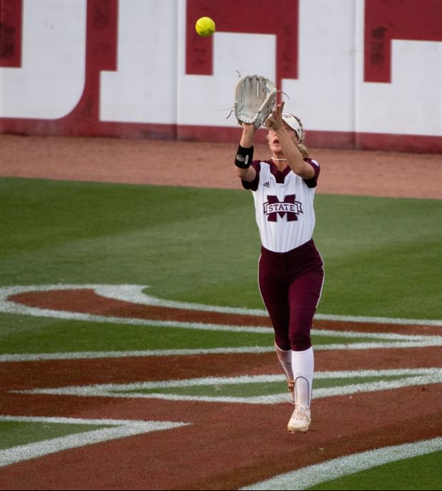 Mississippi State Softball Player Brylie St. Clair Makes Awesome Diving Catch