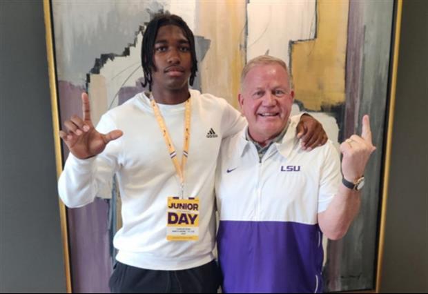 Photo: LSU LB Commit Charles Ross Hangs With Blake Baker & Damone Clark At The Spring Game