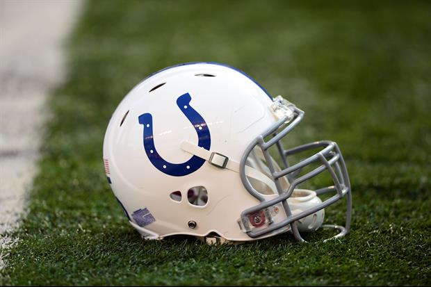 Check out the Indianapolis Colts' new 1956 throwback uniforms for this season...