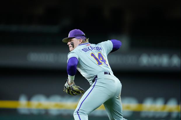 LSU Walked Off By South Carolina, 6-5, In Game 1