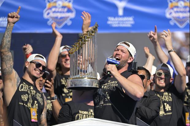 Fanatics Is Selling Dodgers World Series Title Shirts With 2023 Texas Rangers Signatures