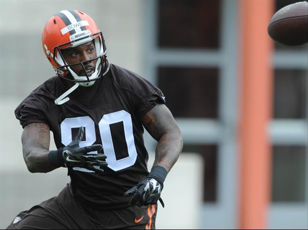 Dwayne Bowe Says 'I'm Here To Fill Josh Gordon's Shoes'