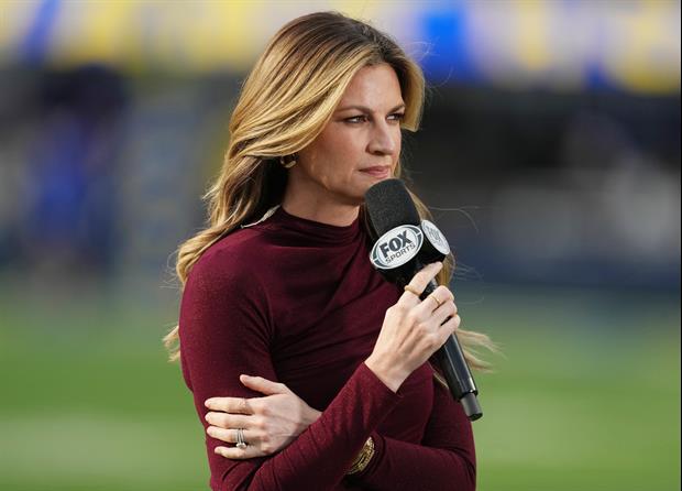 Aaron Rodgers Taught Erin Andrews How To Stay Warm On The Sideline