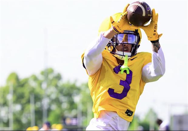 Watch: Eugene Wilson Makes Impressive One-Handed Catch In Practice In Front Of Lane Kiffin