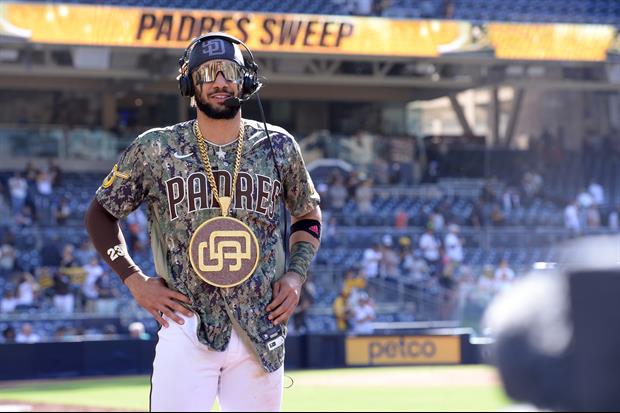 Have You Seen The San Diego Padres' Spinning Home Run Chain?