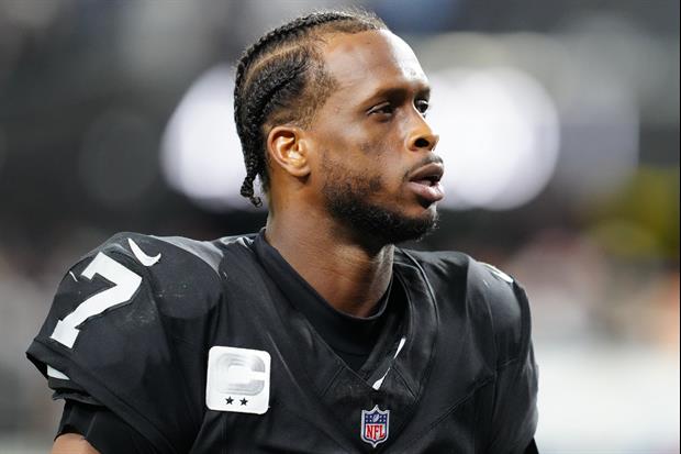 Video Of Raiders QB Geno Smith Giving Allegiant Stadium The Finger