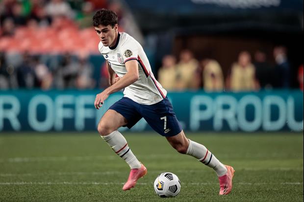 United States Star Gio Reyna Injured By Thrown Coca Cola Bottle/Cup After Goal