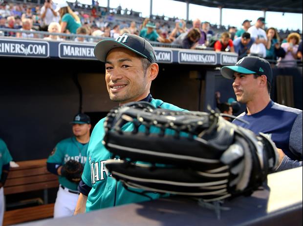 Seattle Mariners soon-to-be Hall of Famer Ichiro got a text from Patriots QB Tom Brady last year and