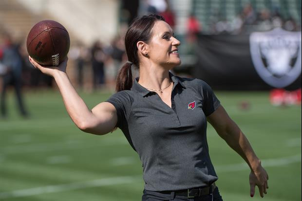 First NFL Female Coach Jen Welter Appeared Drunk During Her Sideline Interview