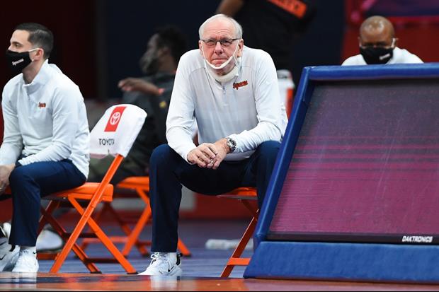 Syracuse's Jim Boeheim Had No Problem Picking His Nose & Eating It On Sidelines Last Night