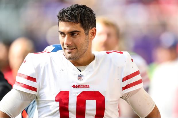This Girl Trolled 49ers QB Jimmy Garoppolo With A Sign Showing Receipts Of How Bad He Tips