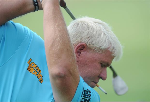 John Daly Was Putting With One Hand While In Contention On Sunday