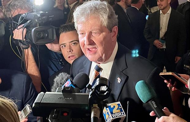 Sen. John Kennedy Blasts SEC: ‘I’ve Got Rocks In My Driveway That Are Smarter Than That’
