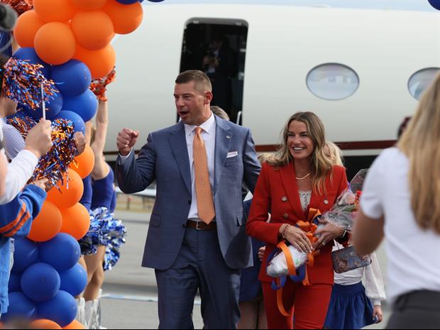 Jon Sumrall Makes Joke About Talking With Lane Kiffin About The Florida Job