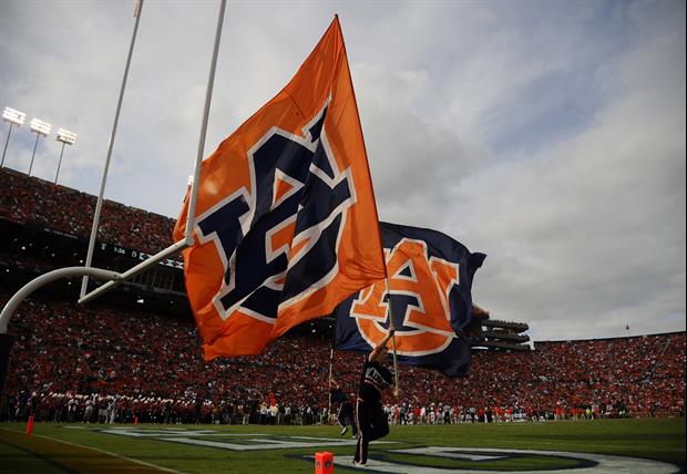 Auburn President Warns Fans About ‘Malicious’ Social Media Reports