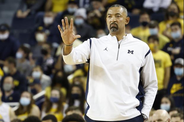 Juwan Howard Forgot He Was A Coach And Not A Player During Last Night's Iowa Game