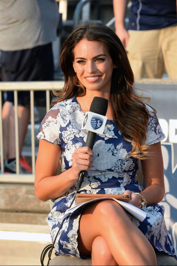 FOX Sport's Kacie McDonnell showed off her Halloween costume a few days late...