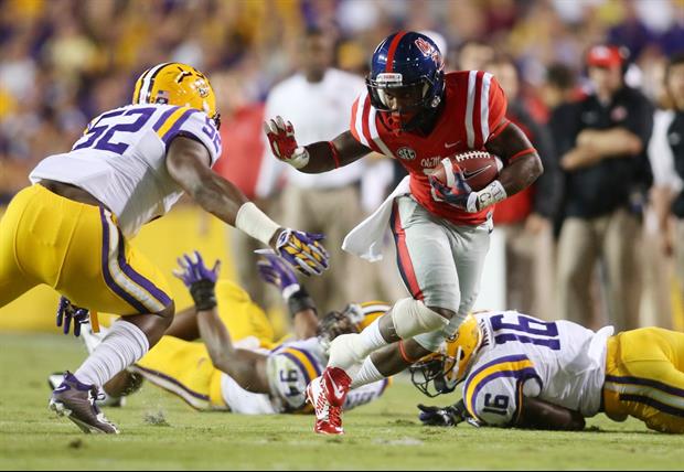 LSU LB Kendell Beckwith was named the SEC Defensive Player of the week.
