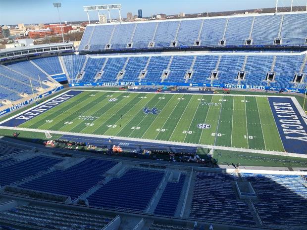 Thursday Throwback: Relive The Bluegrass Miracle vs. Kentucky