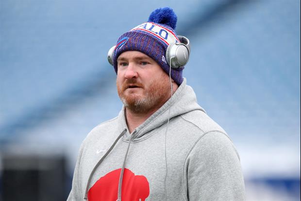 Watch: Here’s A First Look At Kyle Williams Coaching LSU's Defensive Line