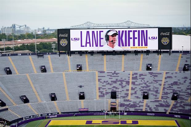 Watch: Lane Kiffin Said He Called Ed Orgeron Sunday Night As He Approached Tiger Stadium