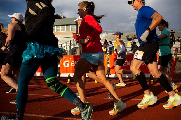 Due To The 80 Degree Weather LA Marathon Runners Can Finish At Mile 18, Still Get Medal