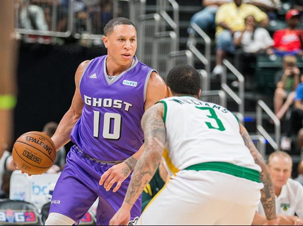 Mike Bibby Is Somehow The Best-Selling NBA Jersey In 1 Southern State