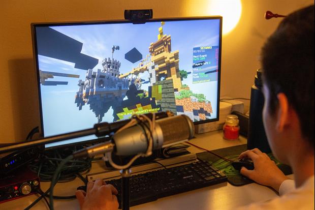 9-Year-Old Racks Up $100K in Ads for Minecraft Channel on Dad's Card