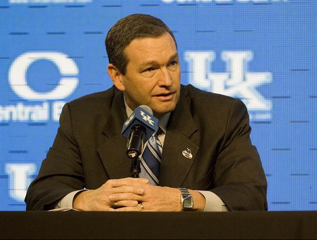 Kentucky AD Exchanged Words With Male Cheerleader After Loss.