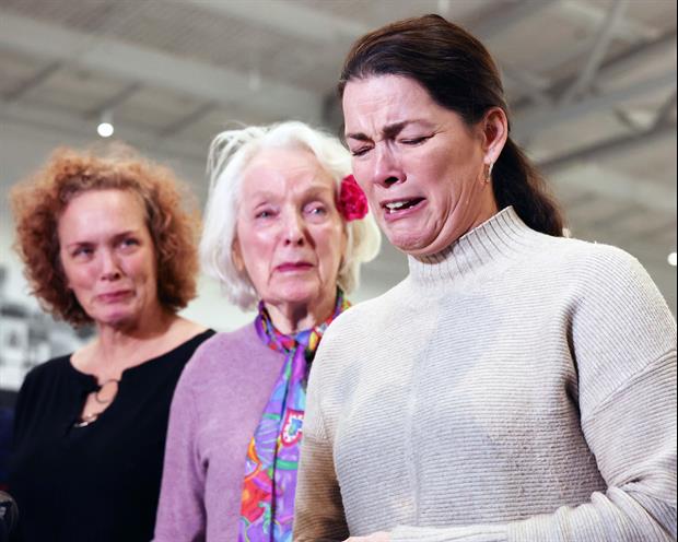 Nancy Kerrigan Breaks Down In Tears Over Plane Crash That Killed Figure Skaters