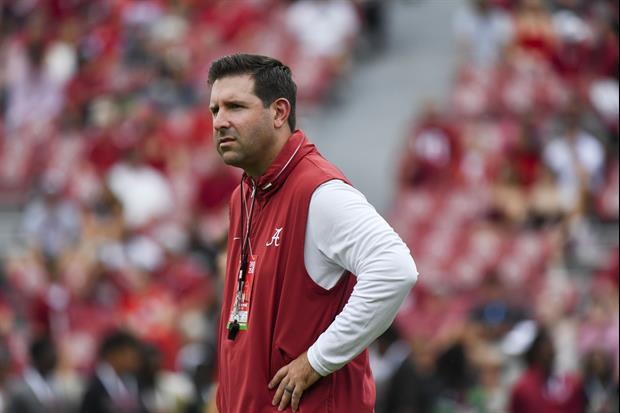 Alabama OC Says Staff Coaches Their WRs To Practice Fadeaway Jumpers During QB Sneaks