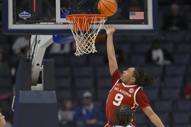 Oklahoma Throttles Texas In The SEC Championship, 83-63