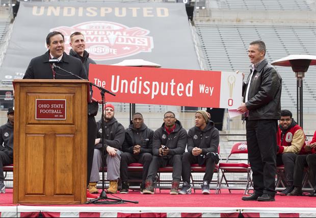 Ohio State Unveils “The Undisputed Way” Street Sign