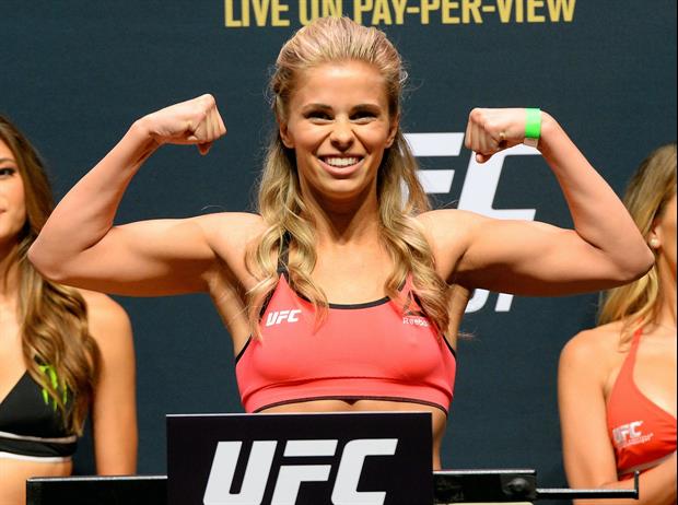 Paige Van Zant Has A Hole In Her Foot That Looks Like It Hurts Badly
