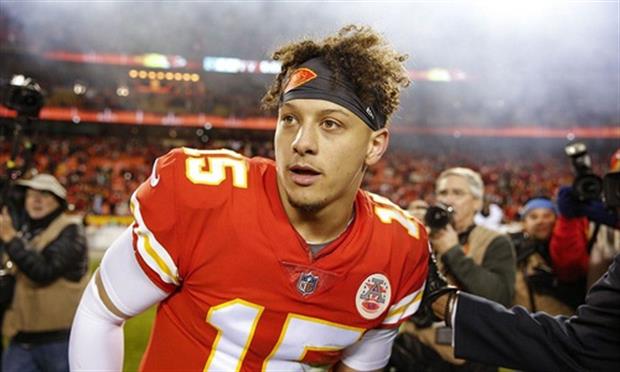 Video of Pat Mahomes Sr. Almost Fighting Former MLB Pitcher John Rocker In NOLA