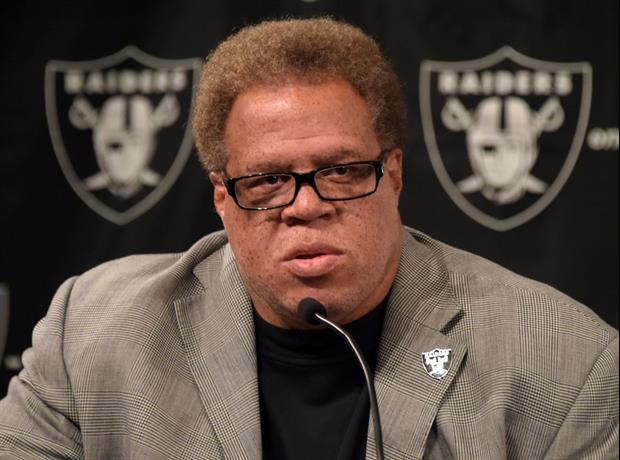 Raiders GM Falls Asleep At NFL Scouting Combine