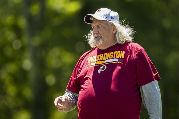 After Seeing This Pic, Is Anyone On The Redskins Staff Worried About Rob Ryan's Belly?