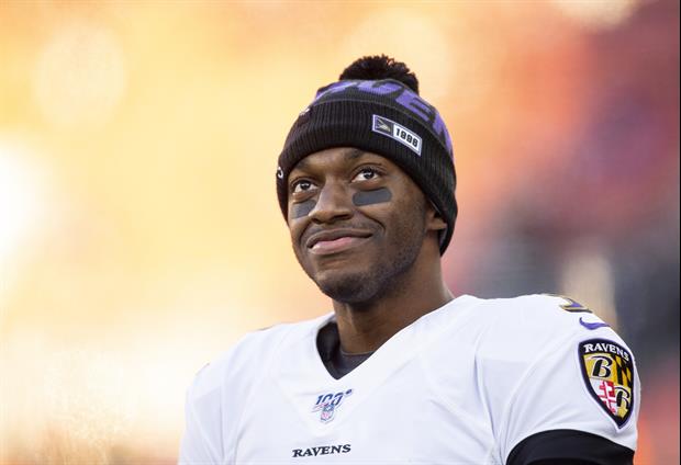 Baltimore Ravens backup QB Robert Griffin Tweeting Weird Videos Of His Wife Working Out